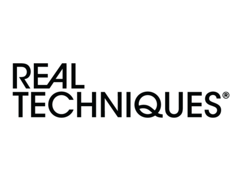 Real techniques by samantha chapman everyday essentials brush set - 5 pieces Real techniques by samantha chapman everyday essentials brush set - 5 pieces
