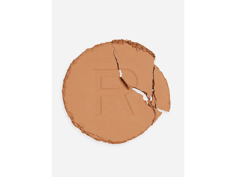 REVOLUTION CONCEAL & DEFINE POWDER FUNDATION P12.5