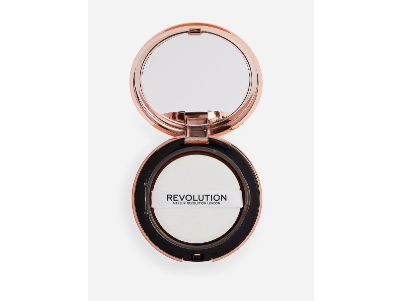 REVOLUTION CONCEAL & DEFINE POWDER FUNDATION P12.5