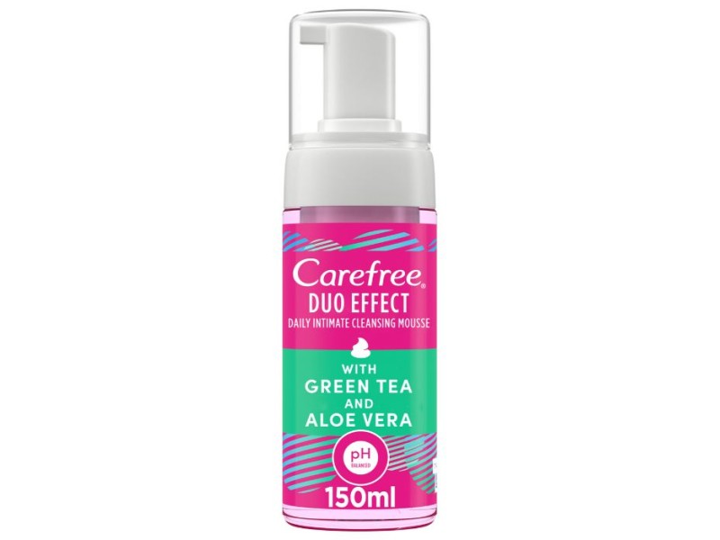 Carefree duo effect mousse green tea and aloe vera 150ml