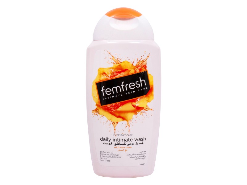 Femfresh daily intimate wash with aloe vera - 250ml